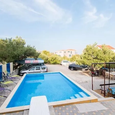Apartament Fidelis - One Bedroom With Terrace And Garden View 3 Trogir