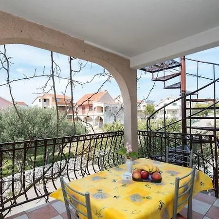 Fidelis - One Bedroom With Terrace And Garden View 3 شقة *