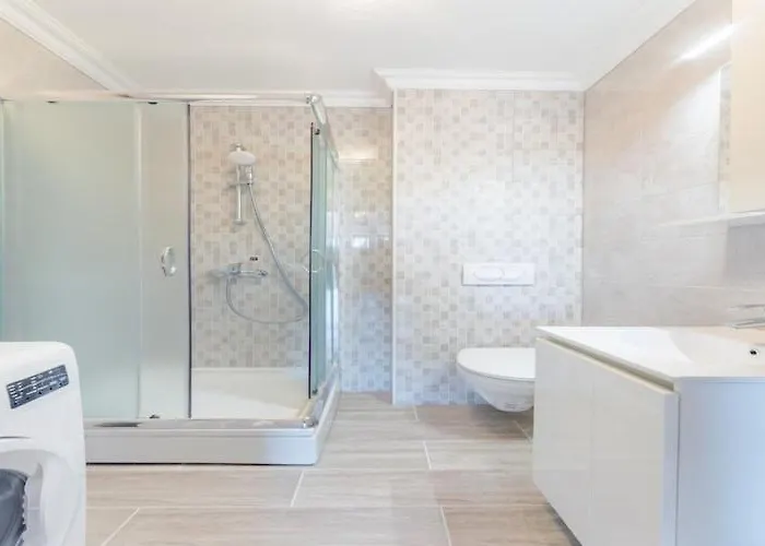 Apartman Fidelis - One Bedroom With Terrace And Garden View 3 *